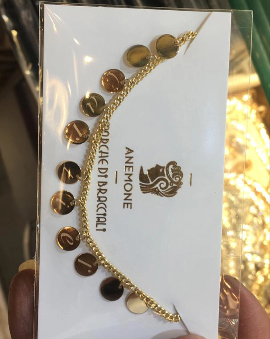 پابند ورونیکا درنا 